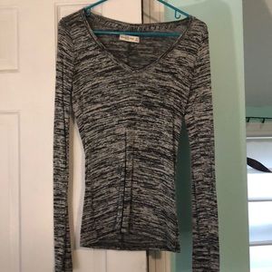 Comfy long sleeve Abercrombie shirt